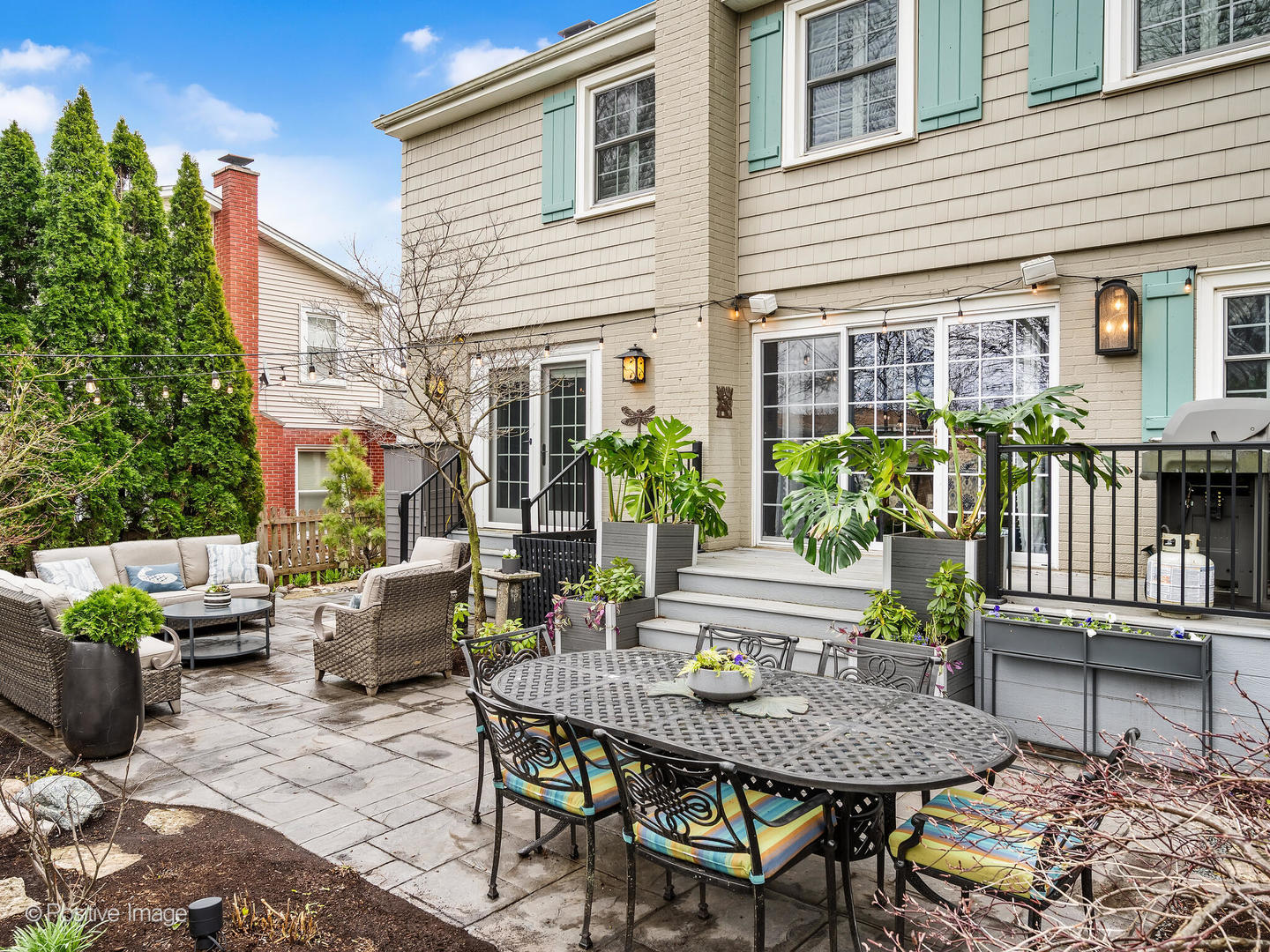 8 Larkspur Lane