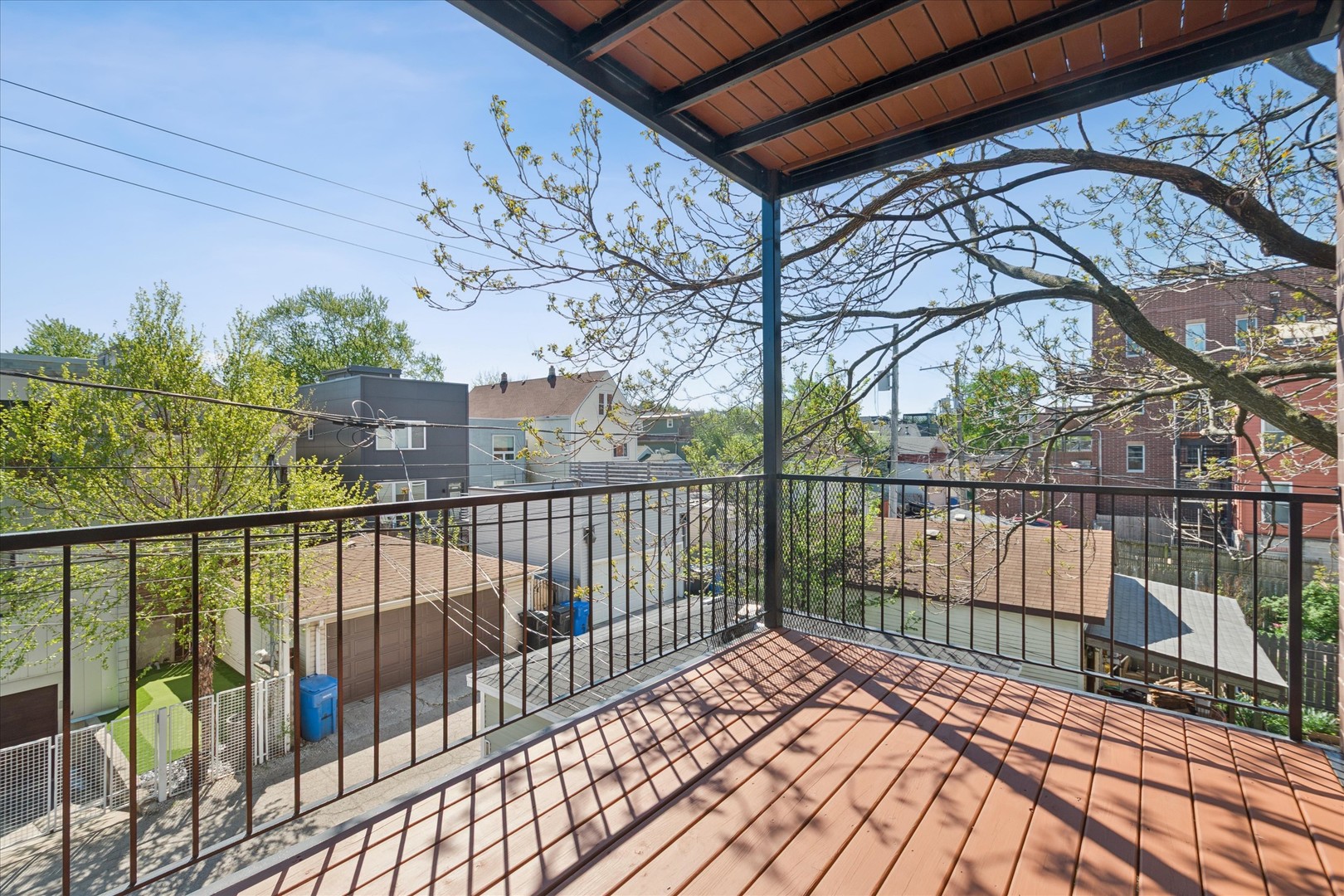 1857 N California Avenue Unit: 2