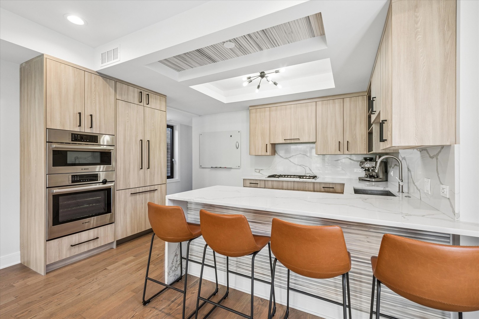1857 N California Avenue Unit: 2