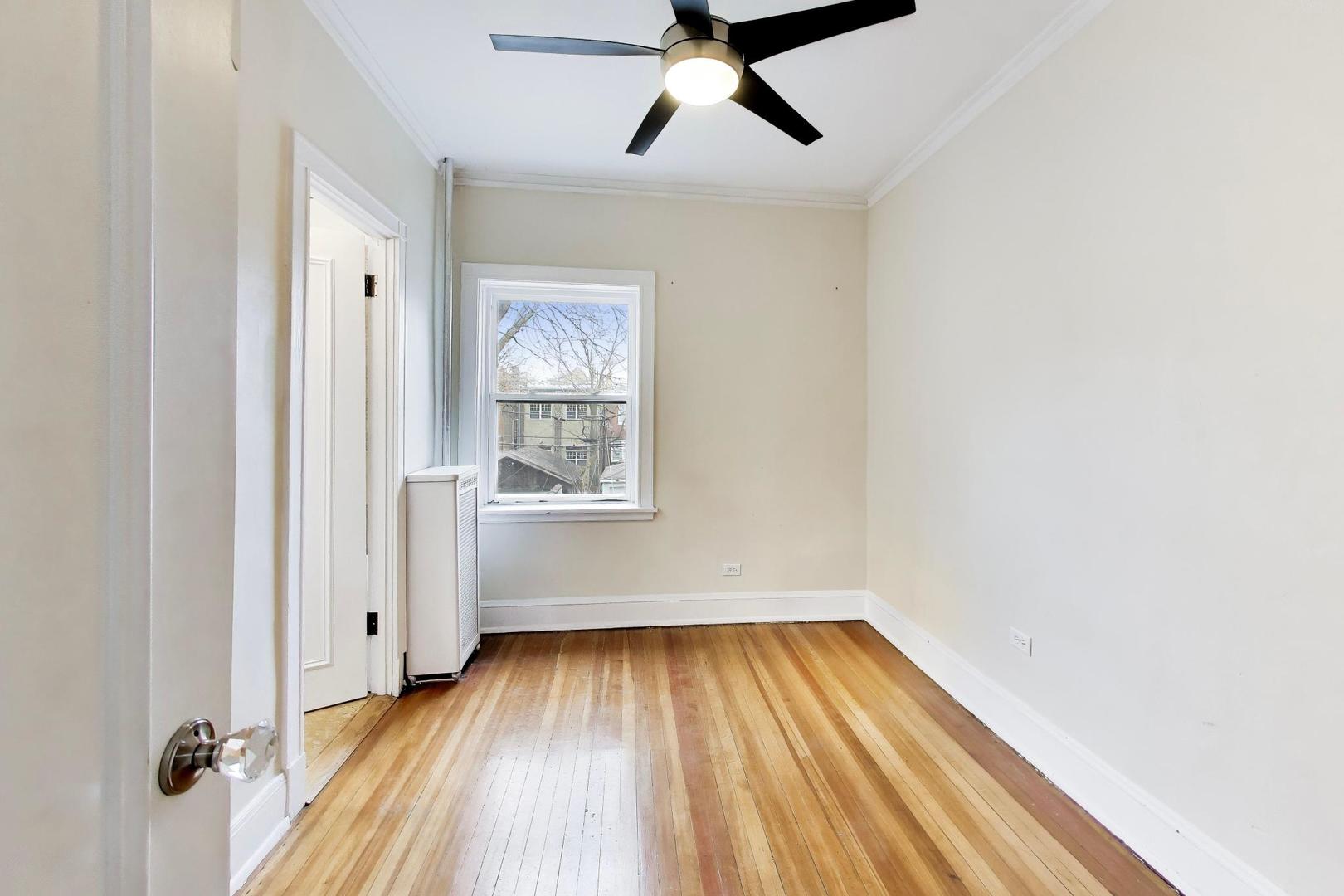 825 E Drexel Square Unit: 2