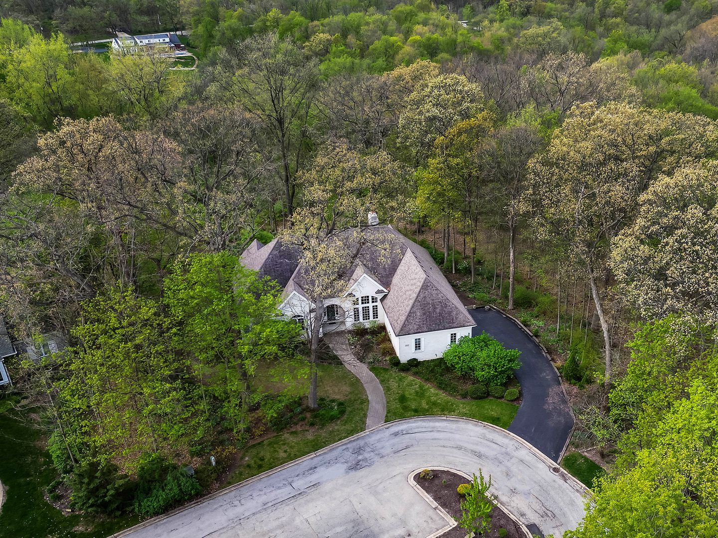 812 Stratford Court