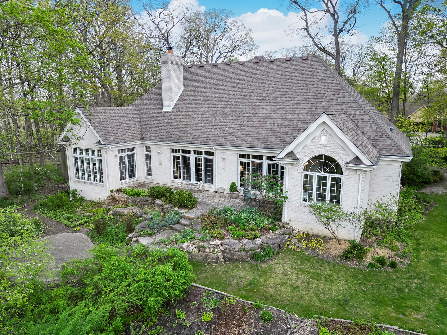 812 Stratford Court