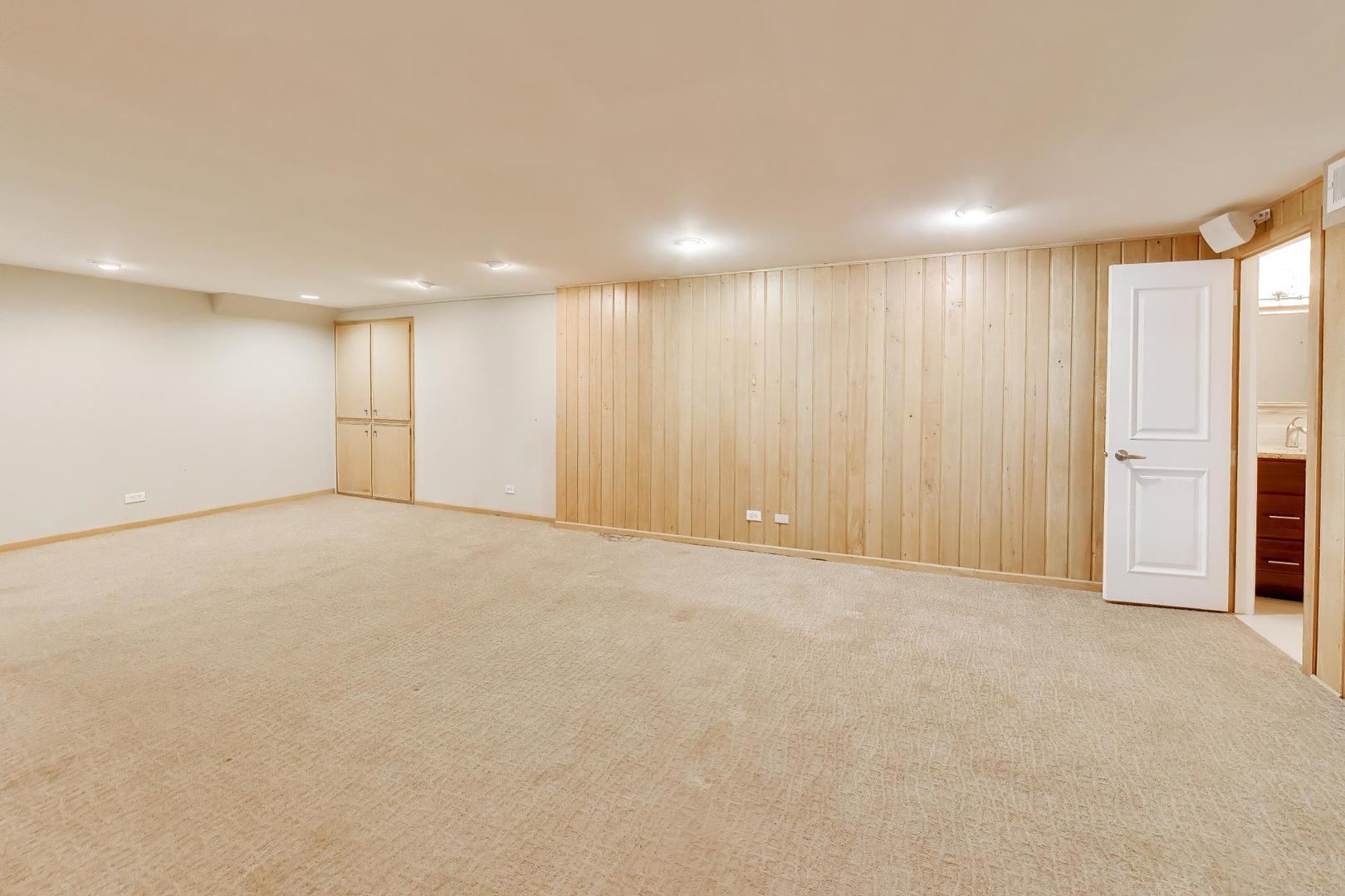 708 WOODLAND Avenue