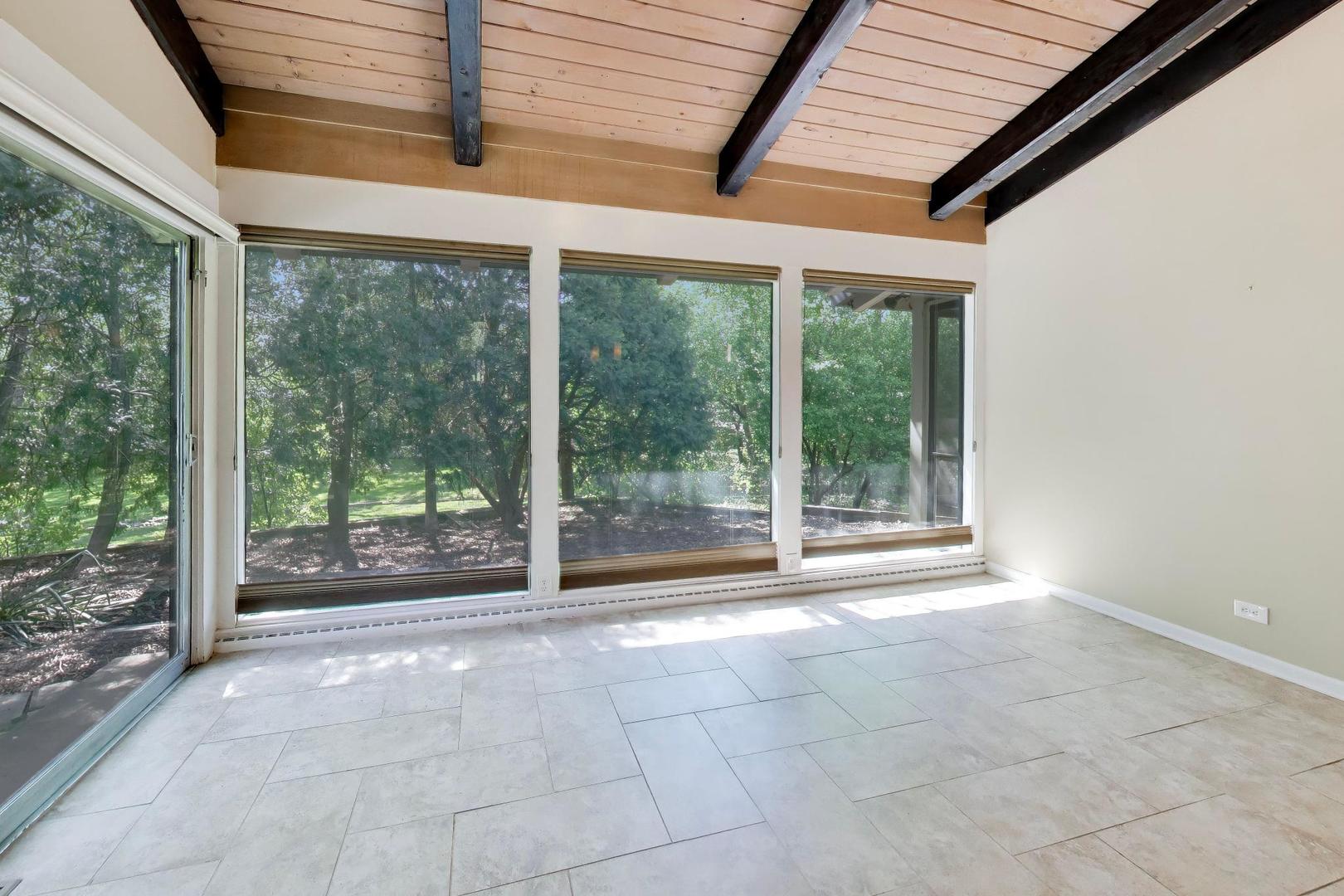 708 WOODLAND Avenue