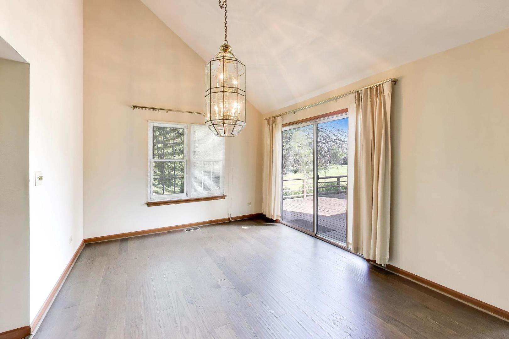 21040 W Hazelnut Lane