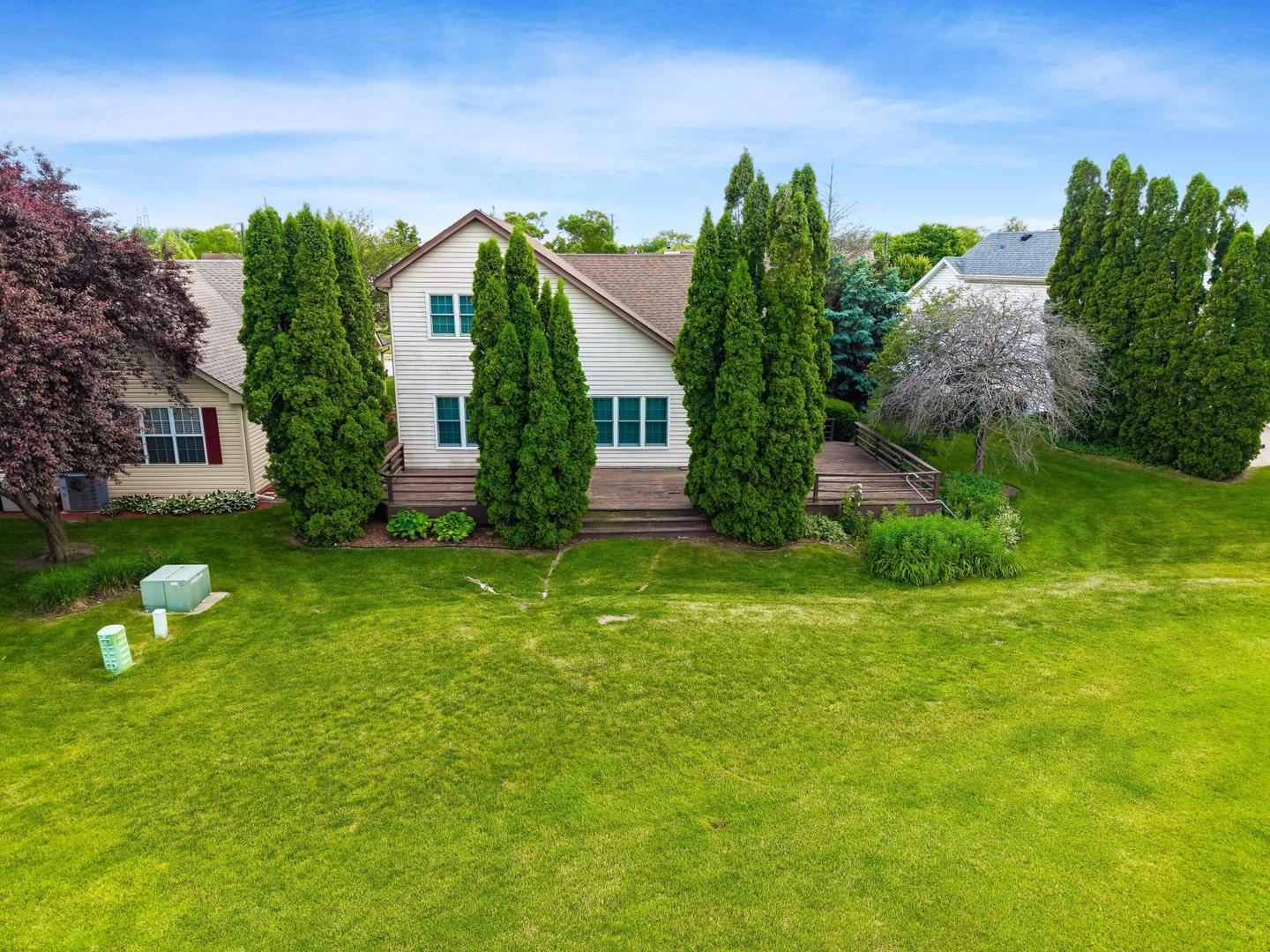 21040 W Hazelnut Lane