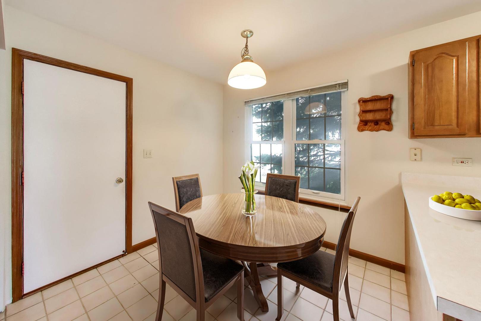 21040 W Hazelnut Lane
