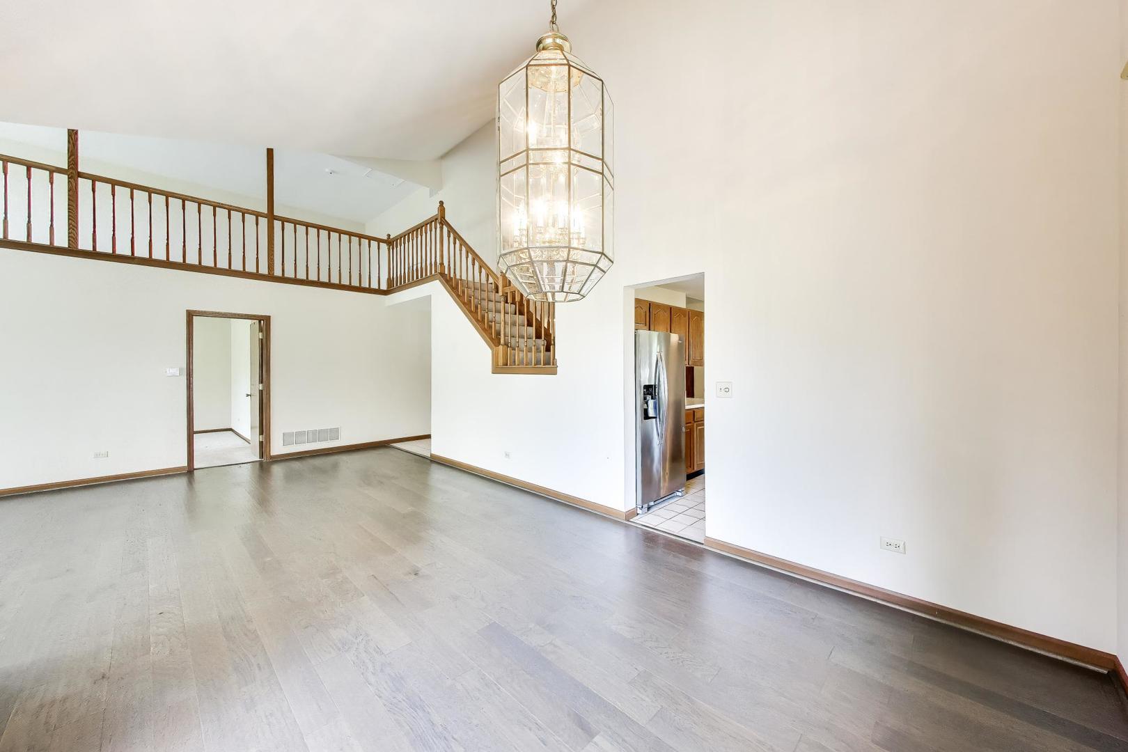 21040 W Hazelnut Lane