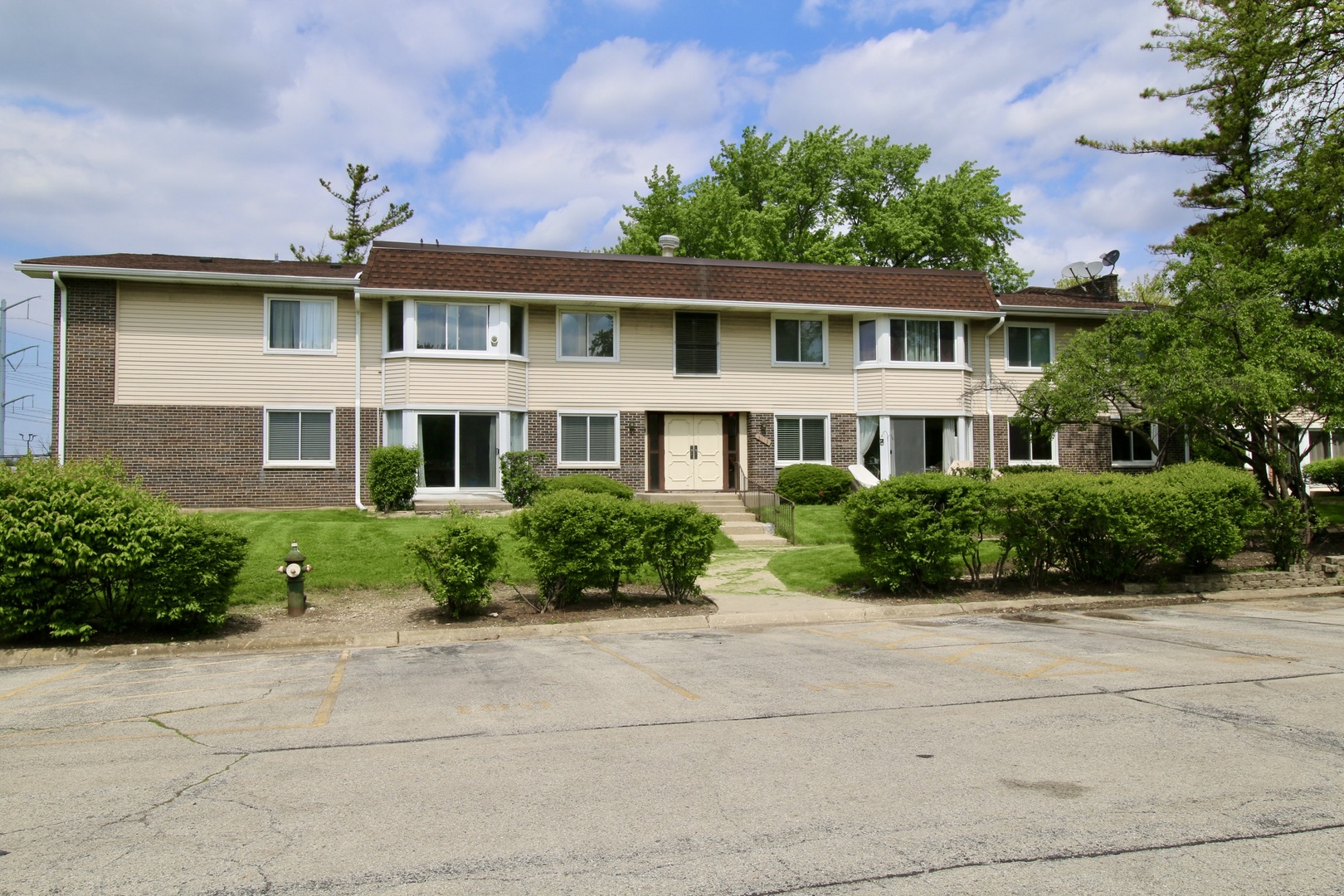 3012 Roberts Drive Unit: 5