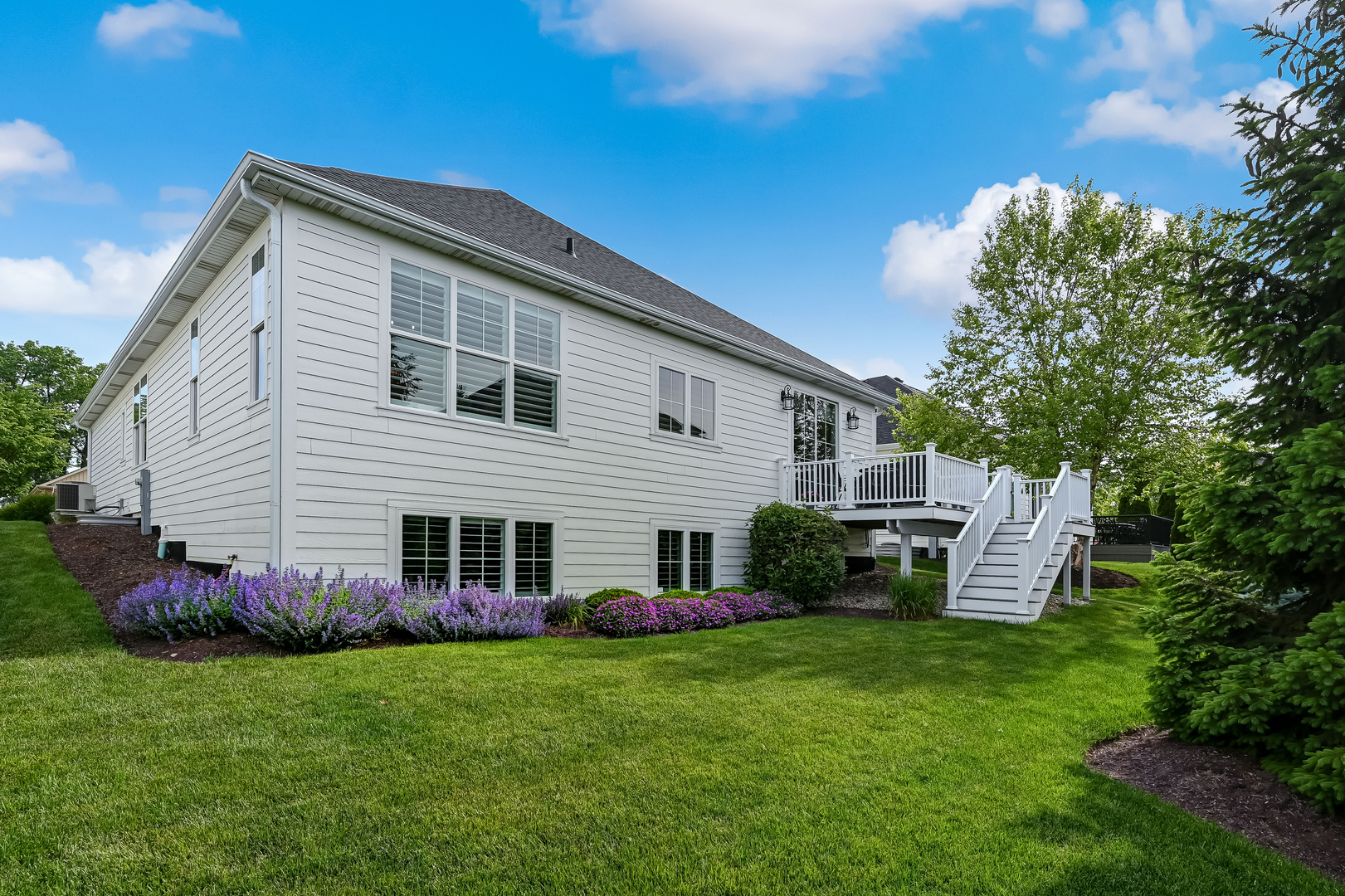 2129 Cottage Lane