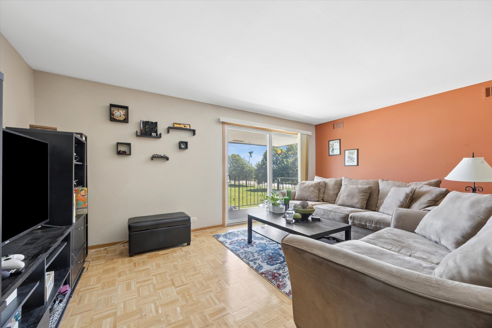 11036 S Kilpatrick Avenue Unit: 3SE
