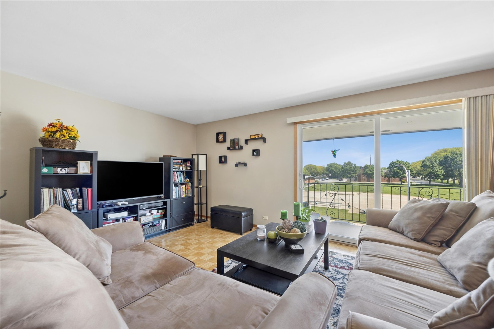 11036 S Kilpatrick Avenue Unit: 3SE