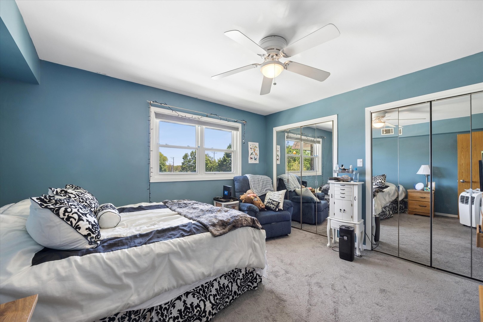 11036 S Kilpatrick Avenue Unit: 3SE
