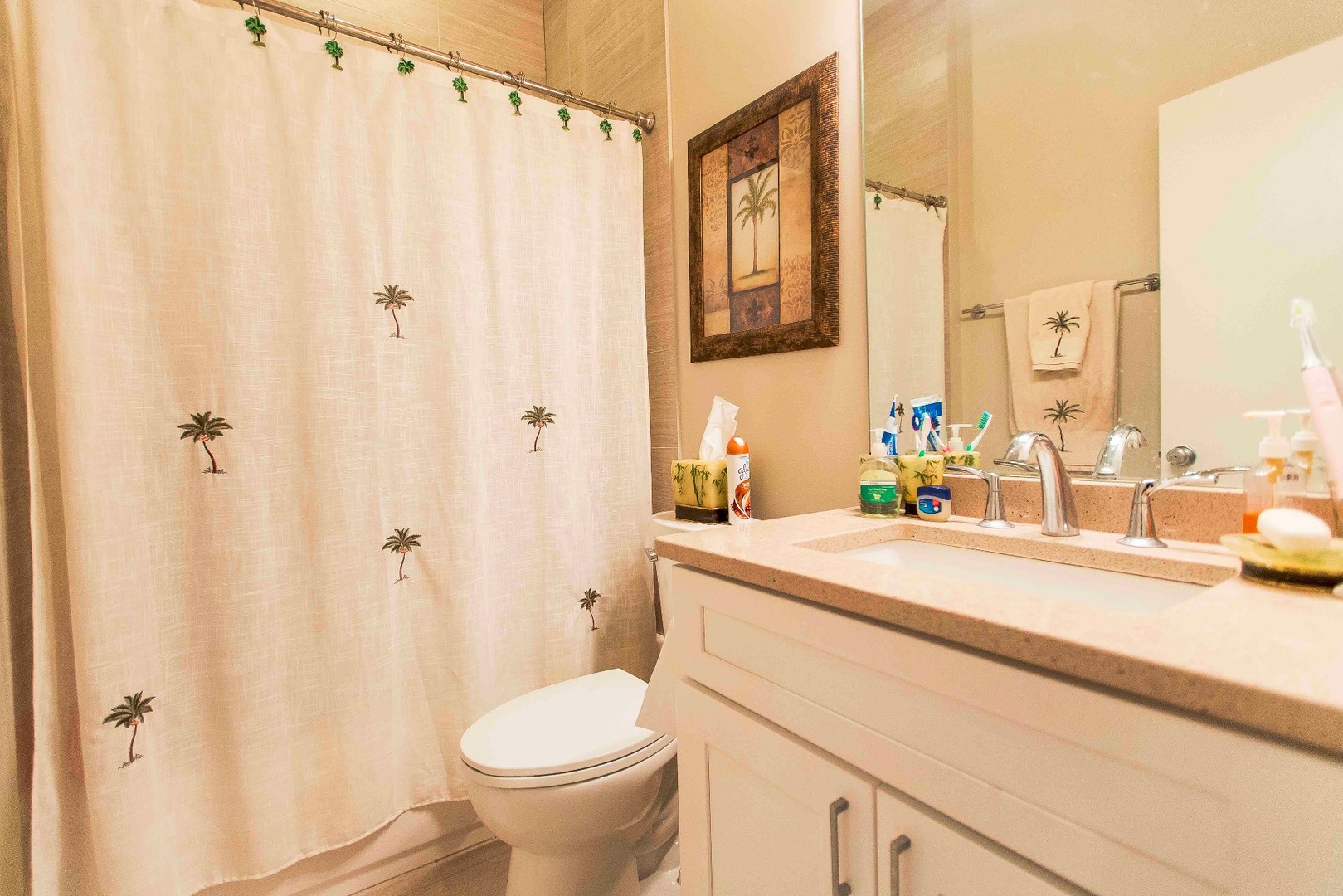 3651 N Southport Avenue Unit: 2