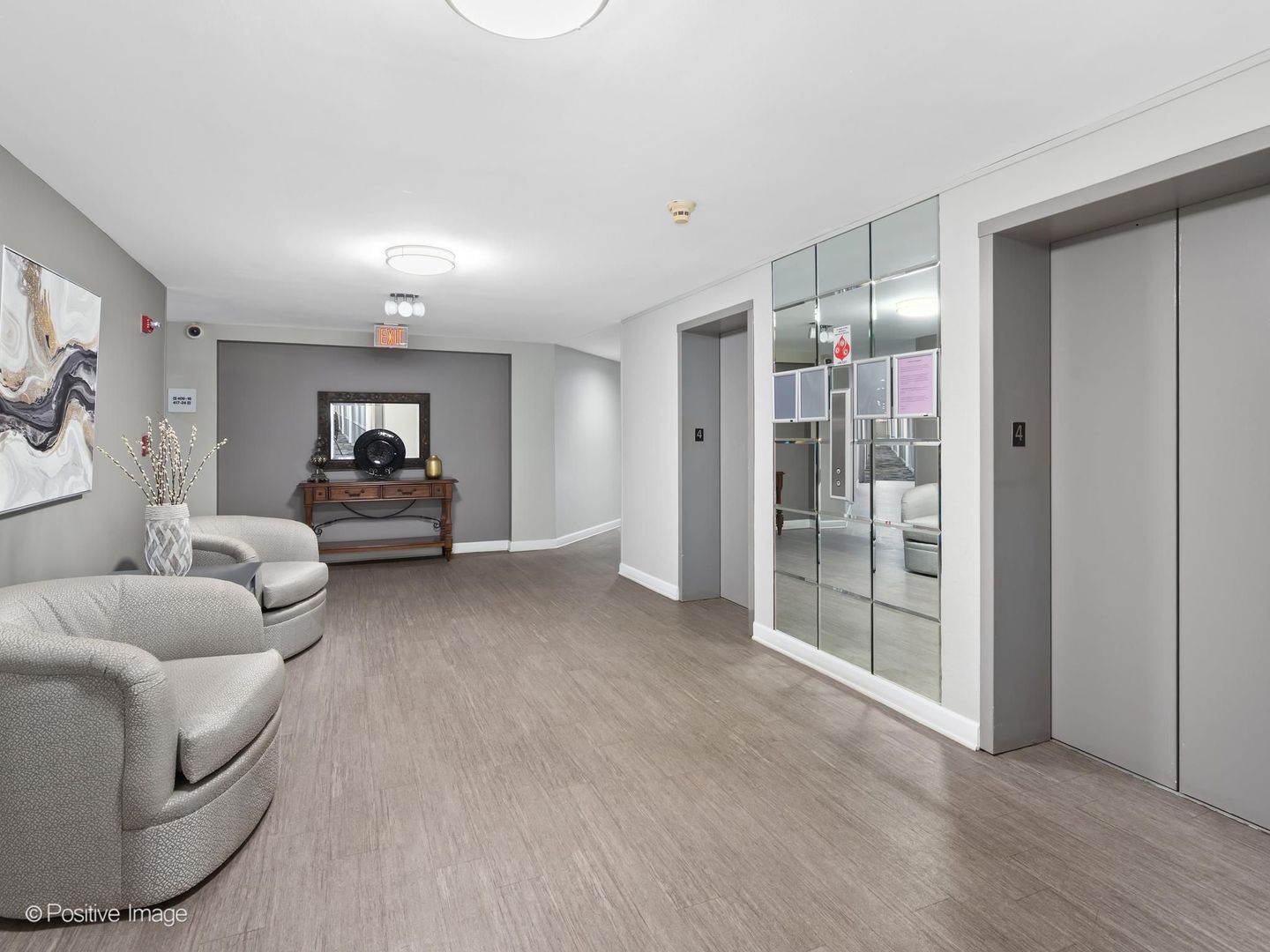 120 Lakeview Drive Unit: 417