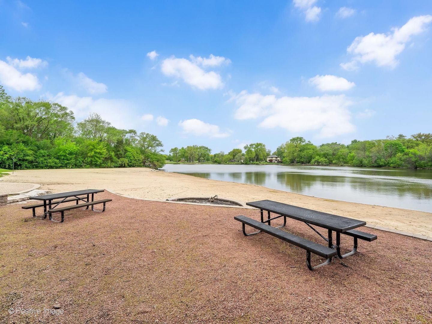 120 Lakeview Drive Unit: 417