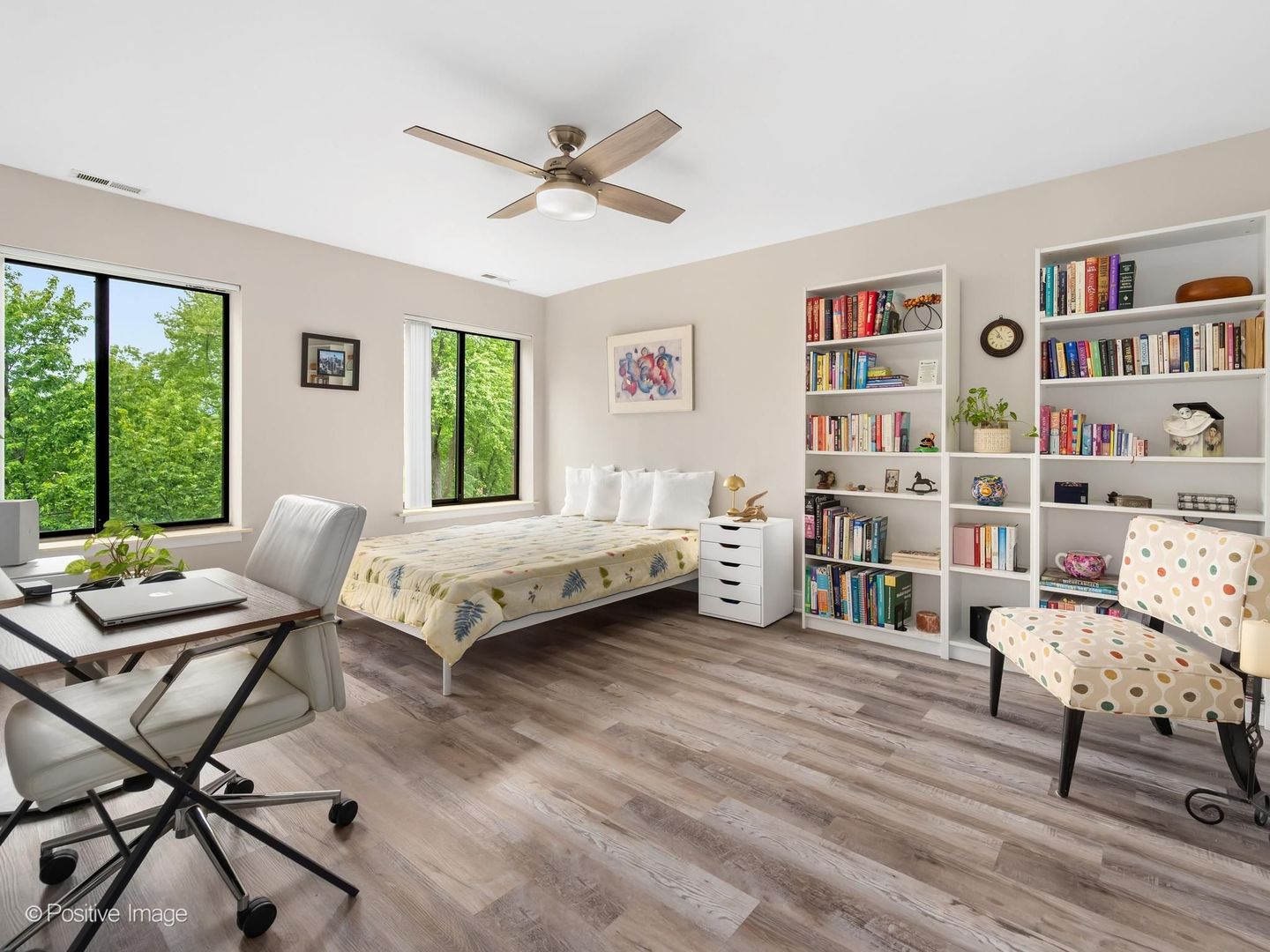 120 Lakeview Drive Unit: 417