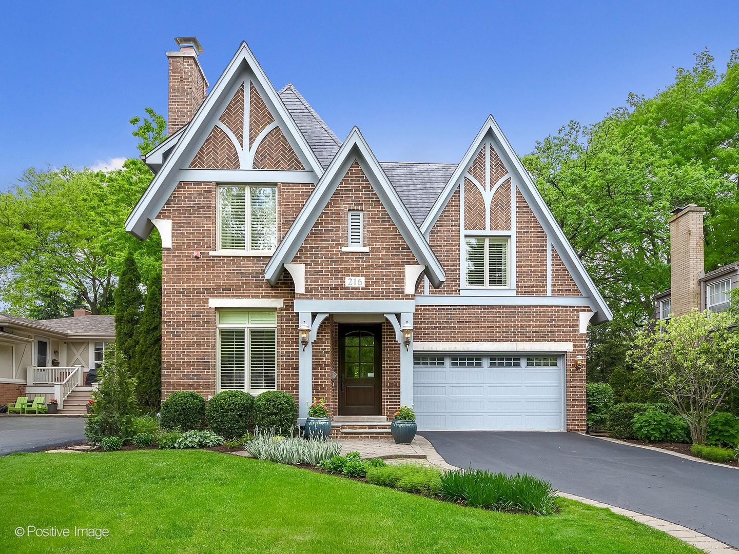 216 S PROSPECT Avenue