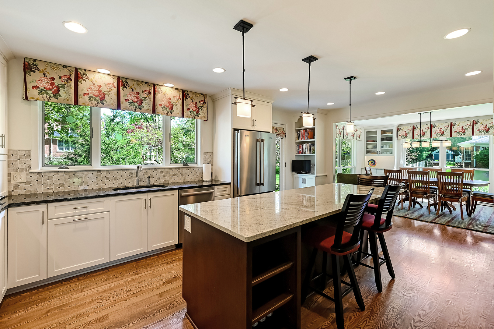629 W Elm Street