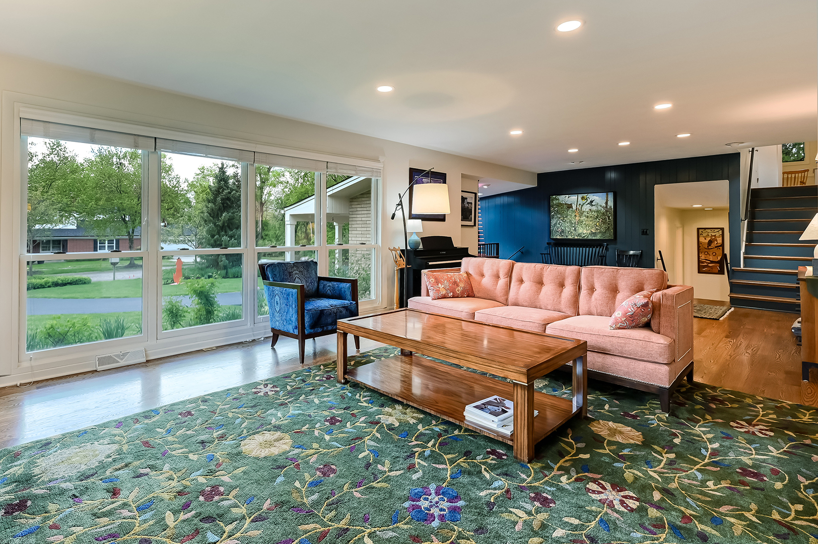 629 W Elm Street