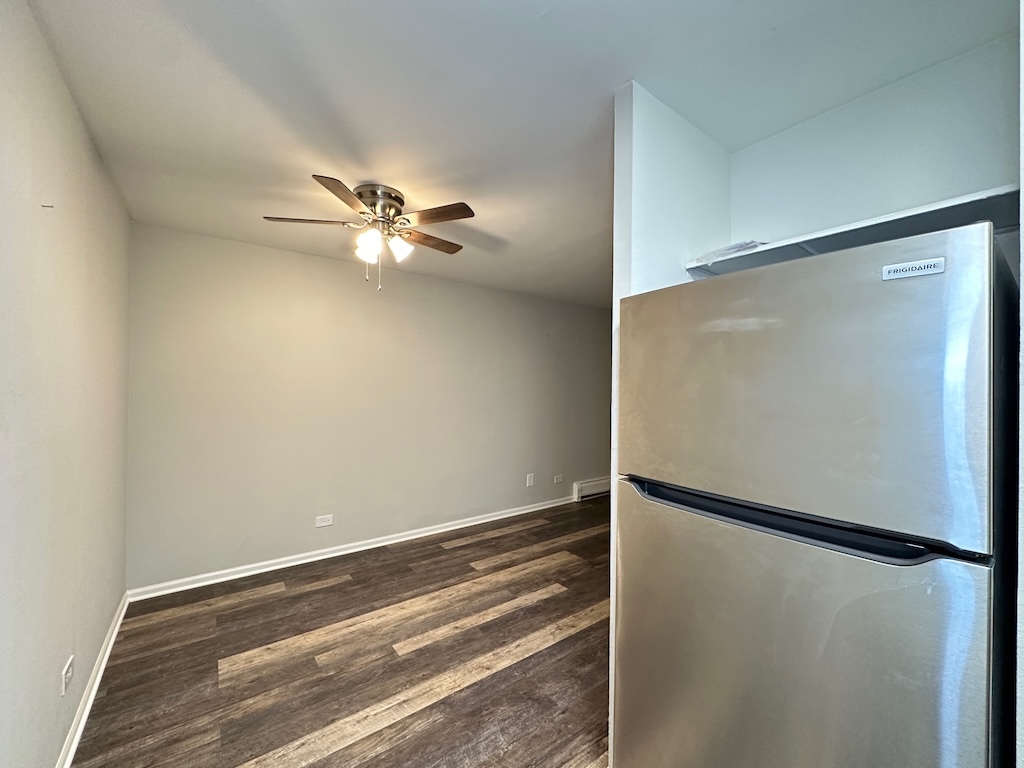 4543 N Dover Street Unit: 2C