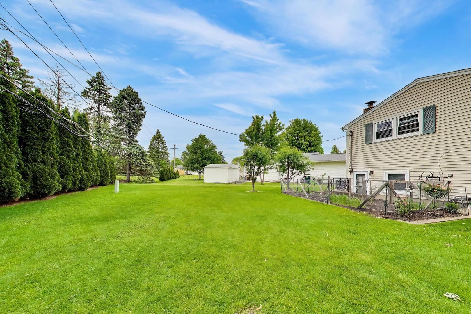 1316 W Plymouth Court
