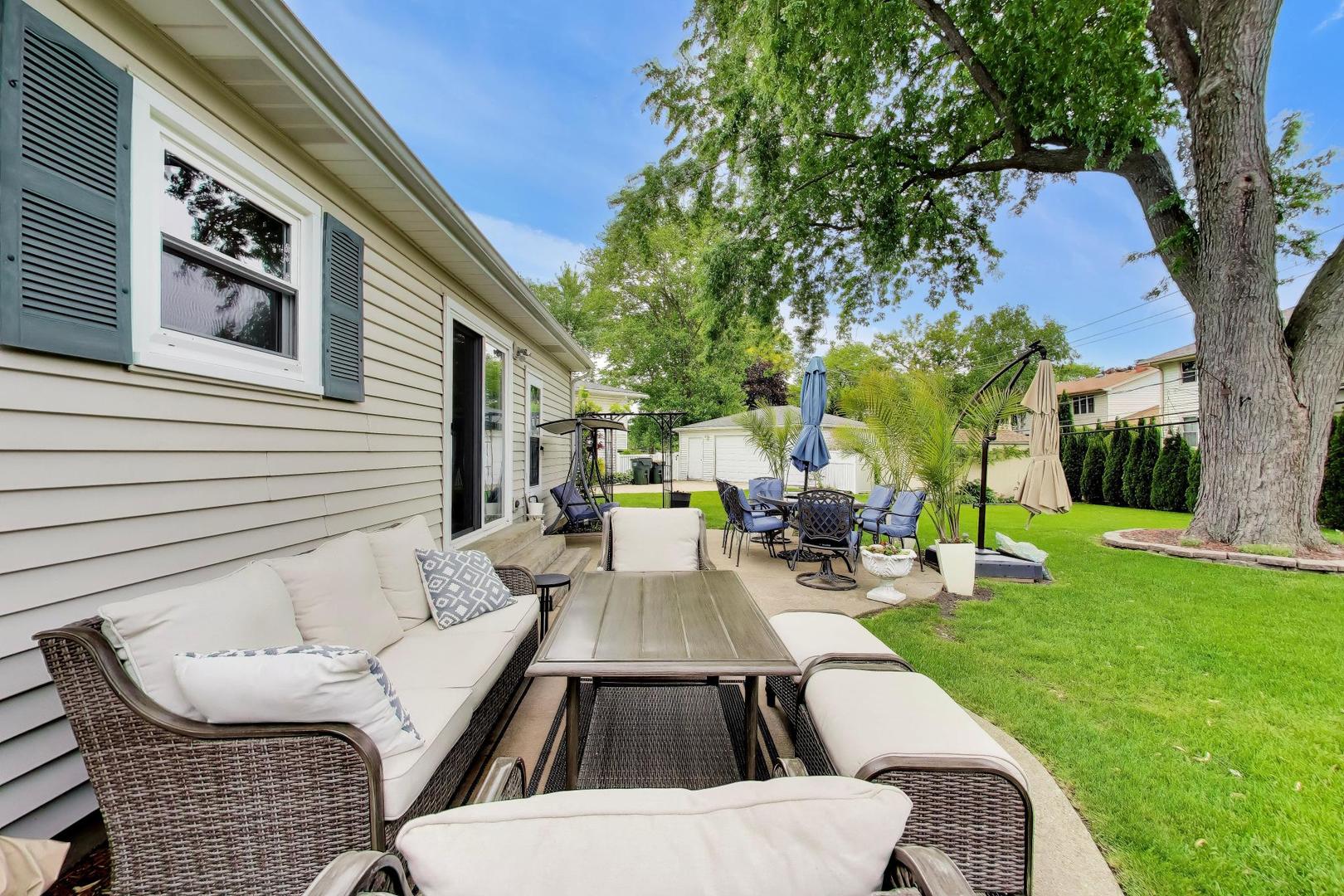 1316 W Plymouth Court