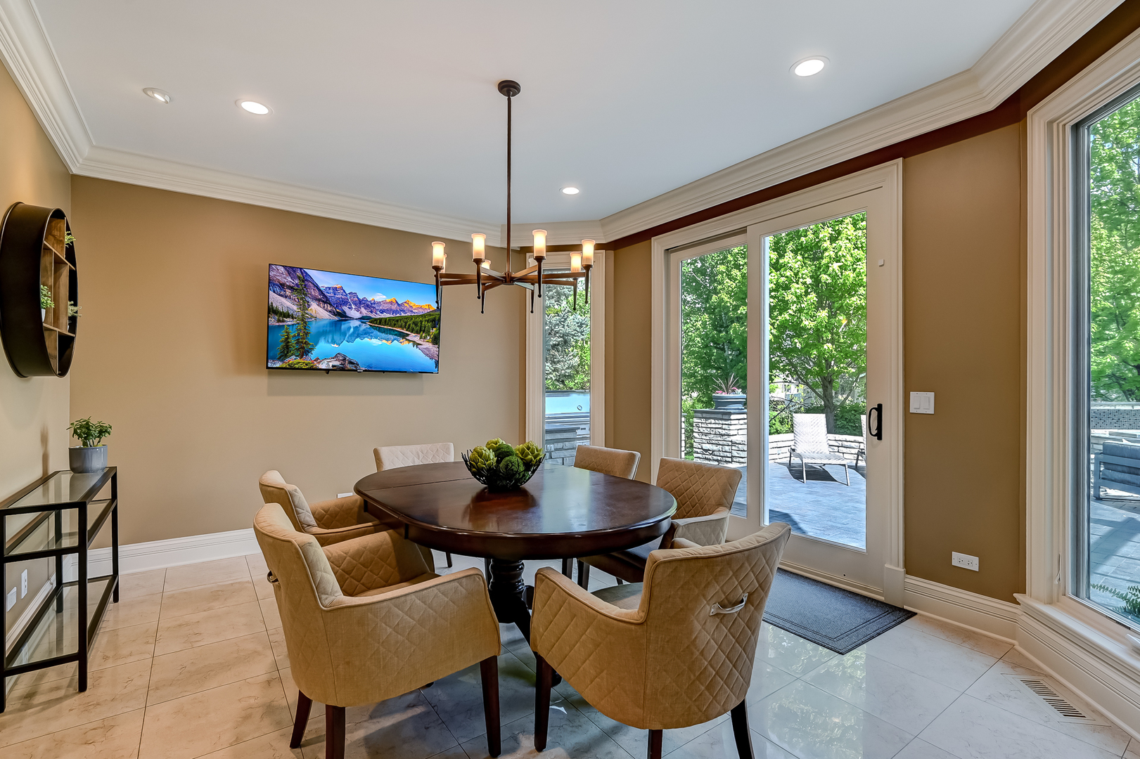 9 Clubside Court