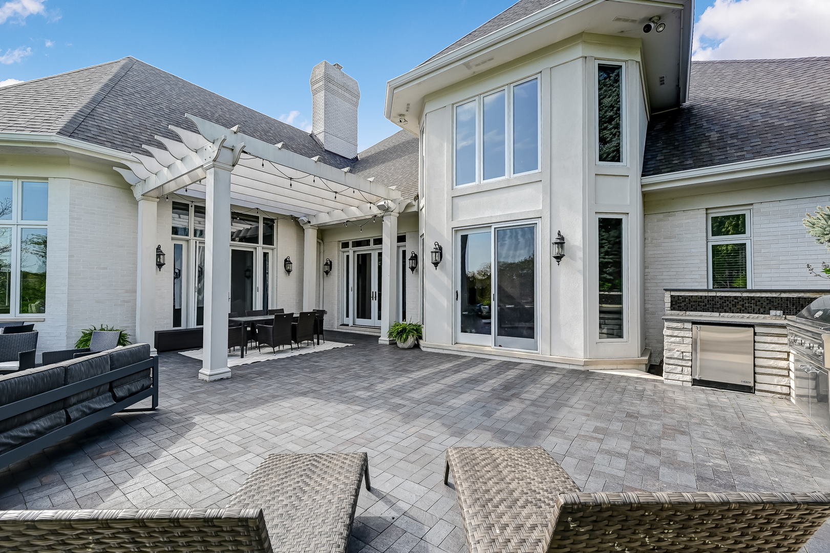 9 Clubside Court