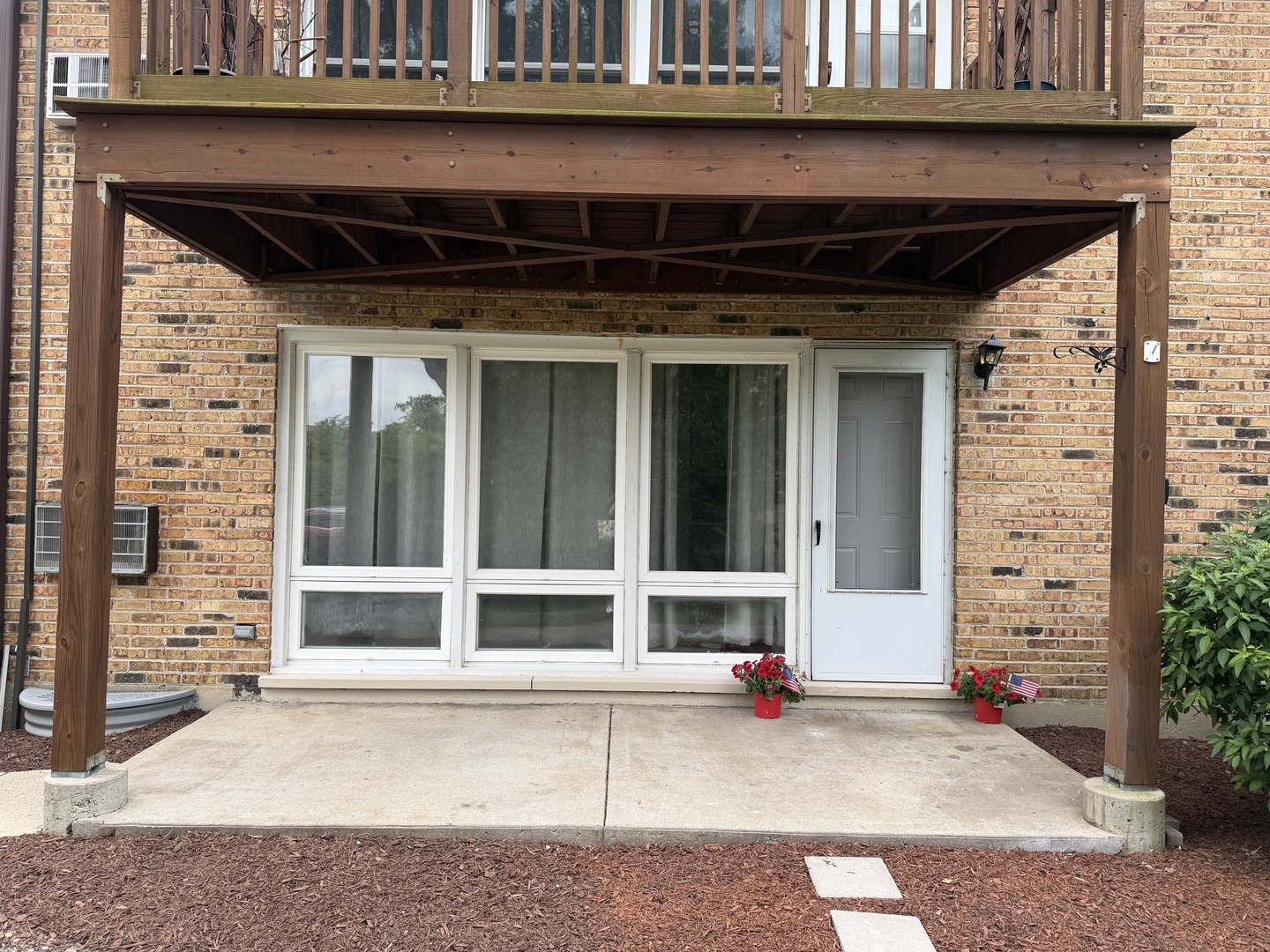 2200 Arbor Circle Unit: 1