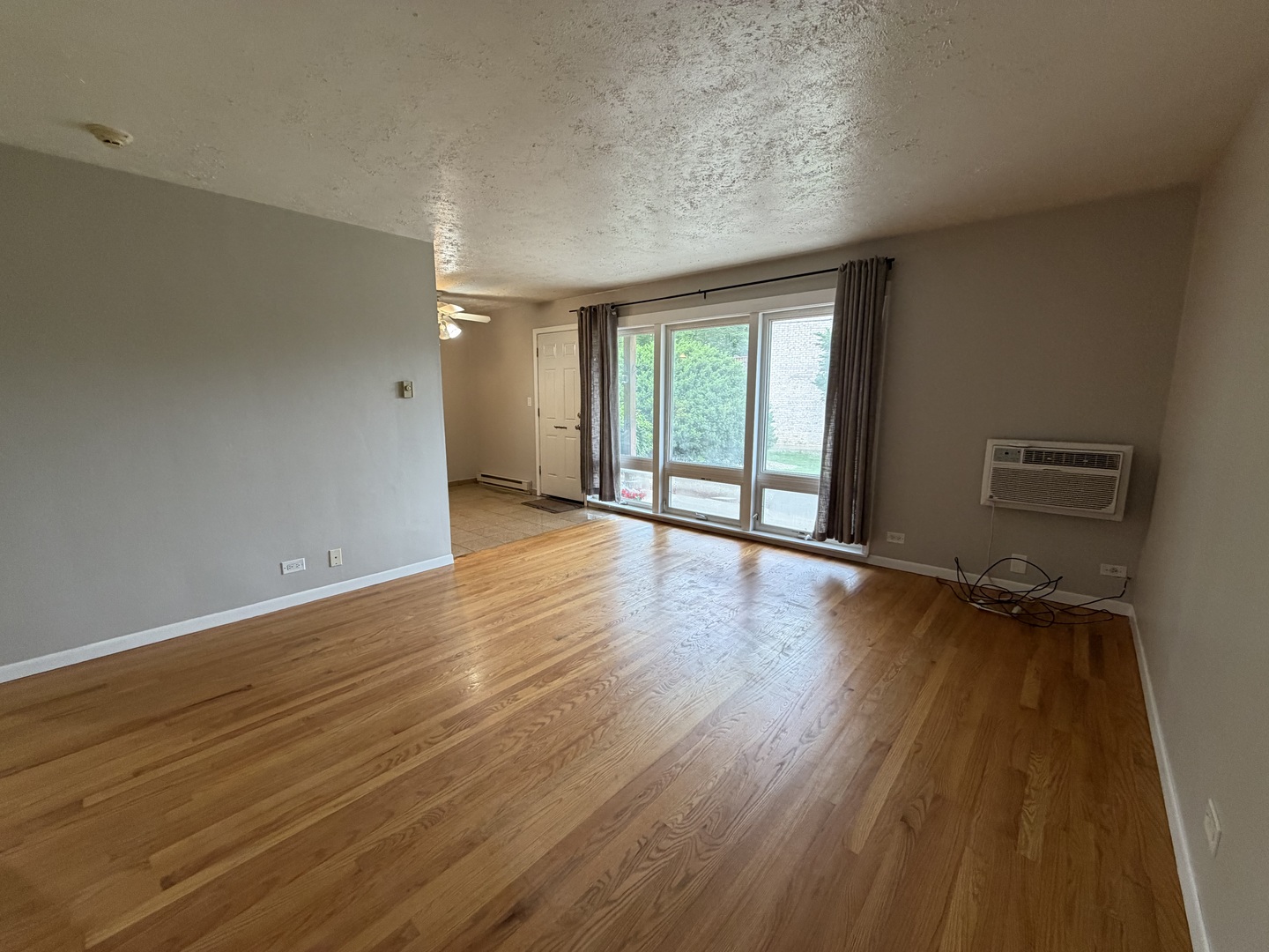 2200 Arbor Circle Unit: 1
