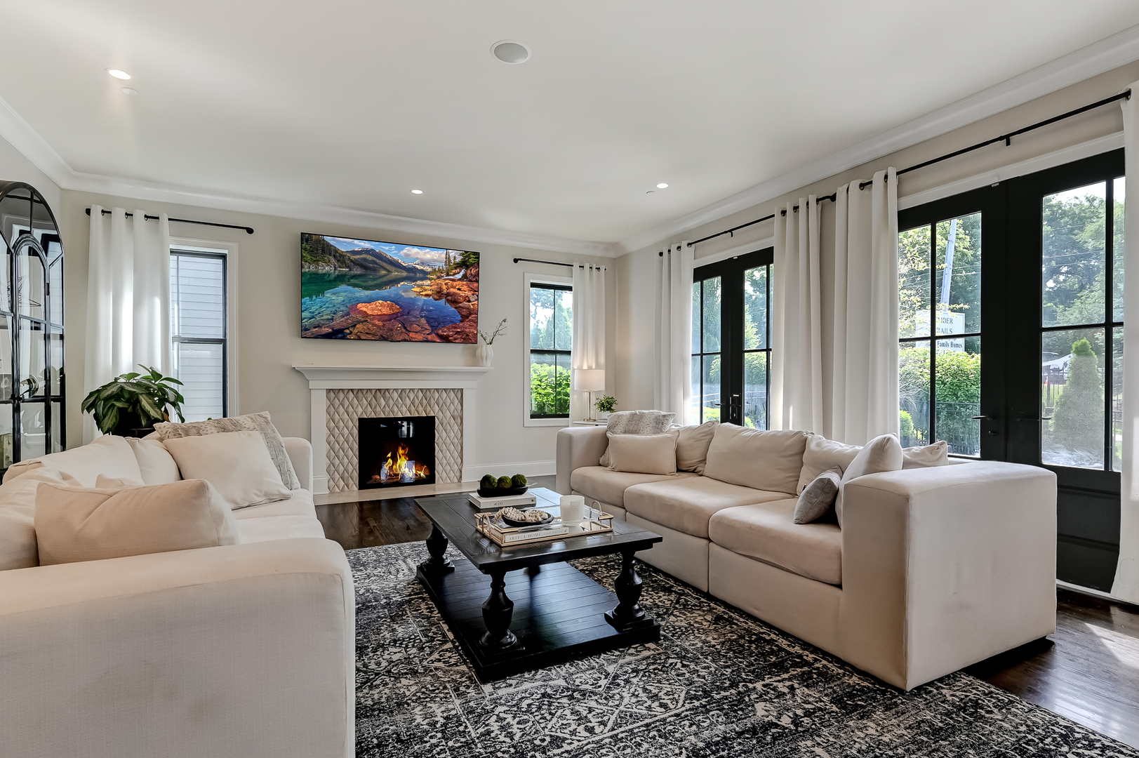 1117 Hickory Drive