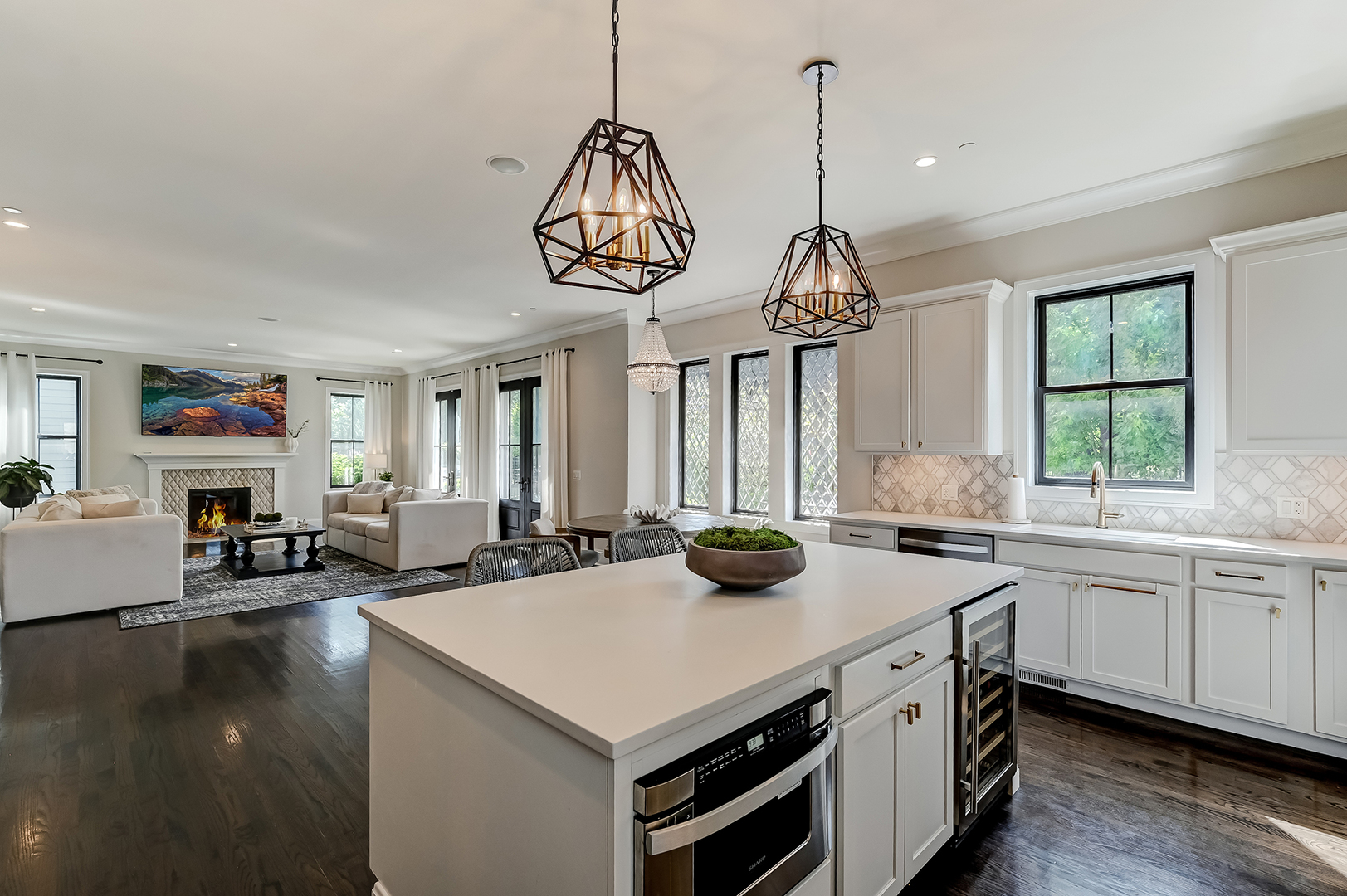 1117 Hickory Drive