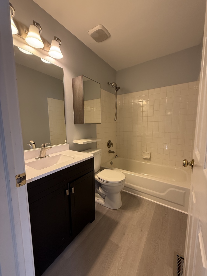 216 Ironbark Way