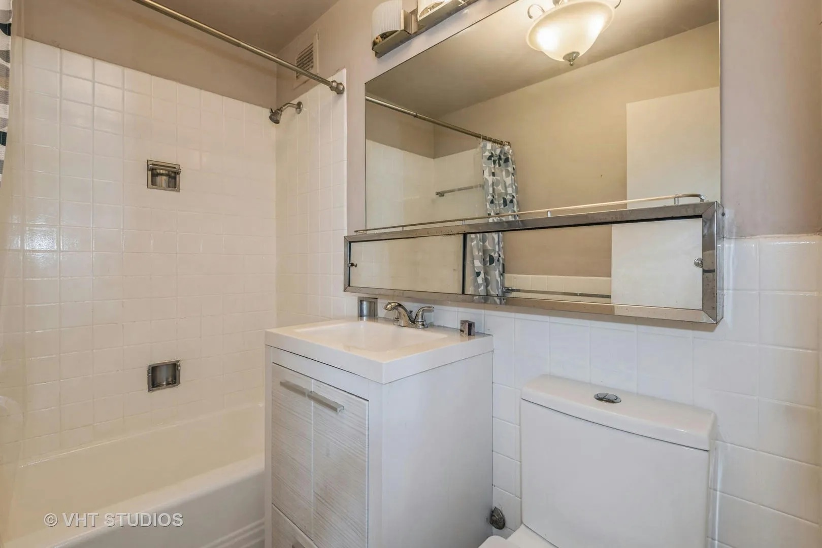 6301 N Sheridan Road Unit: 10r