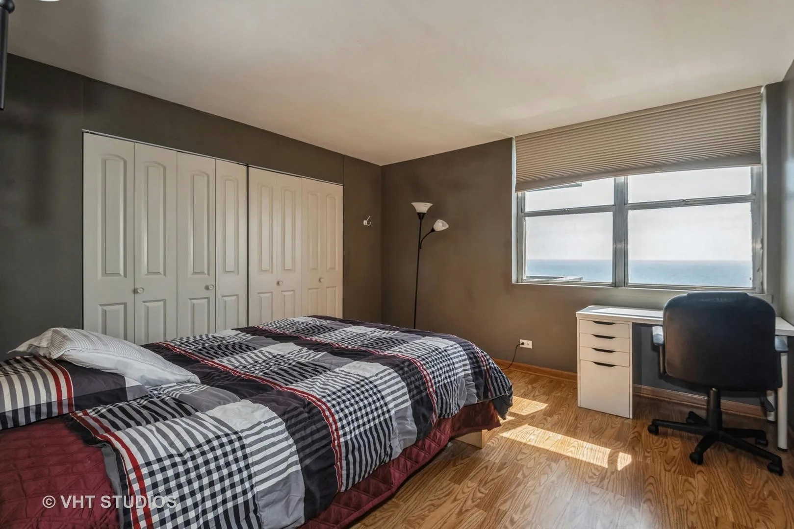6301 N Sheridan Road Unit: 10r