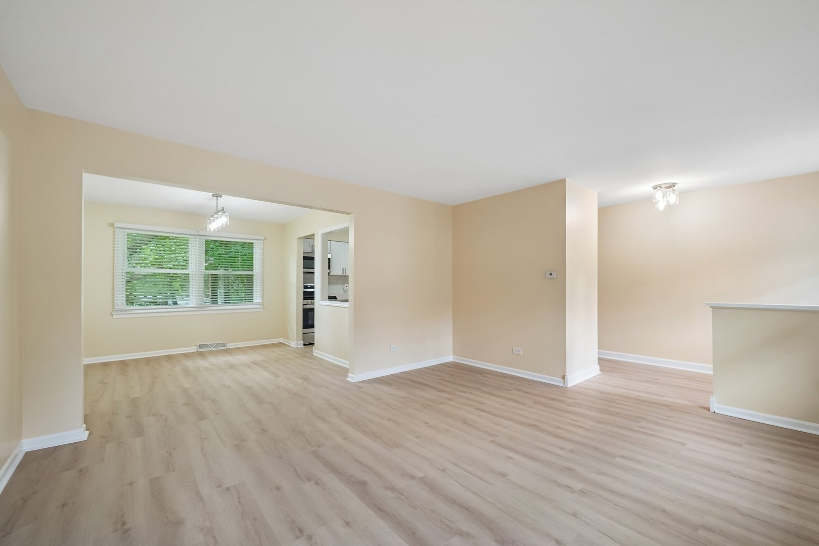 5112 Main Street