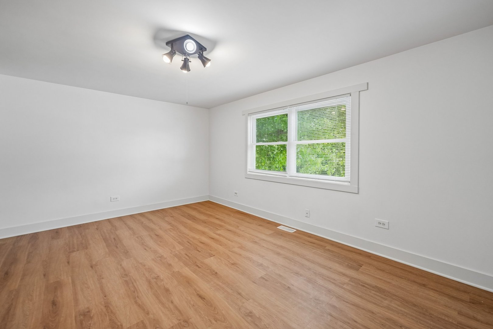 867 Harris Drive