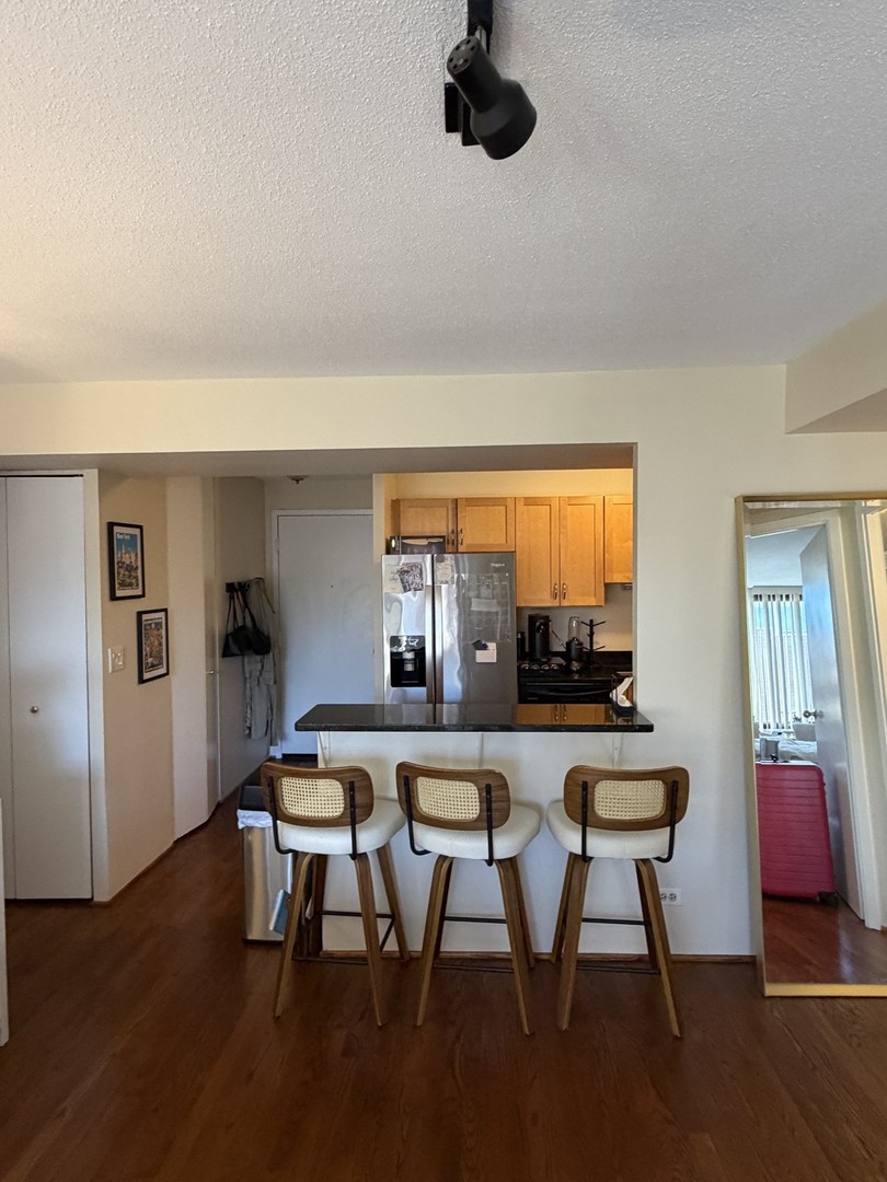1309 N Wells Street Unit: 705