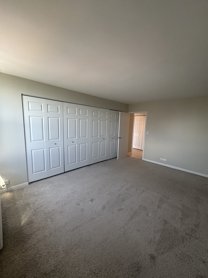 5701 N SHERIDAN Road Unit: 17S