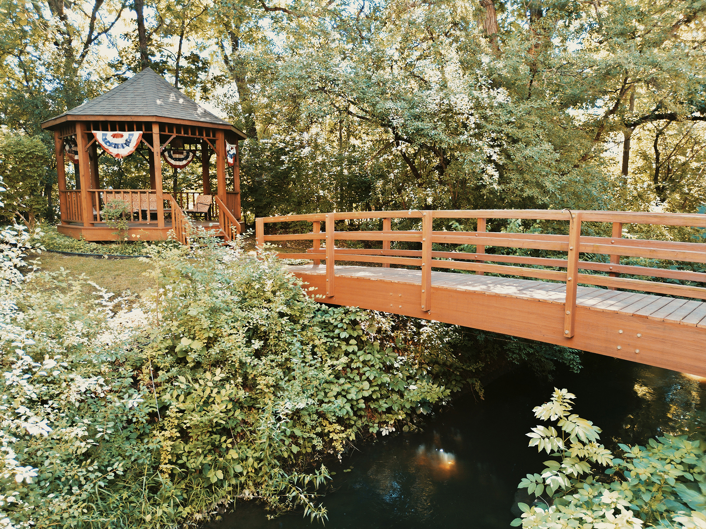 8701 LAKE RIDGE Drive