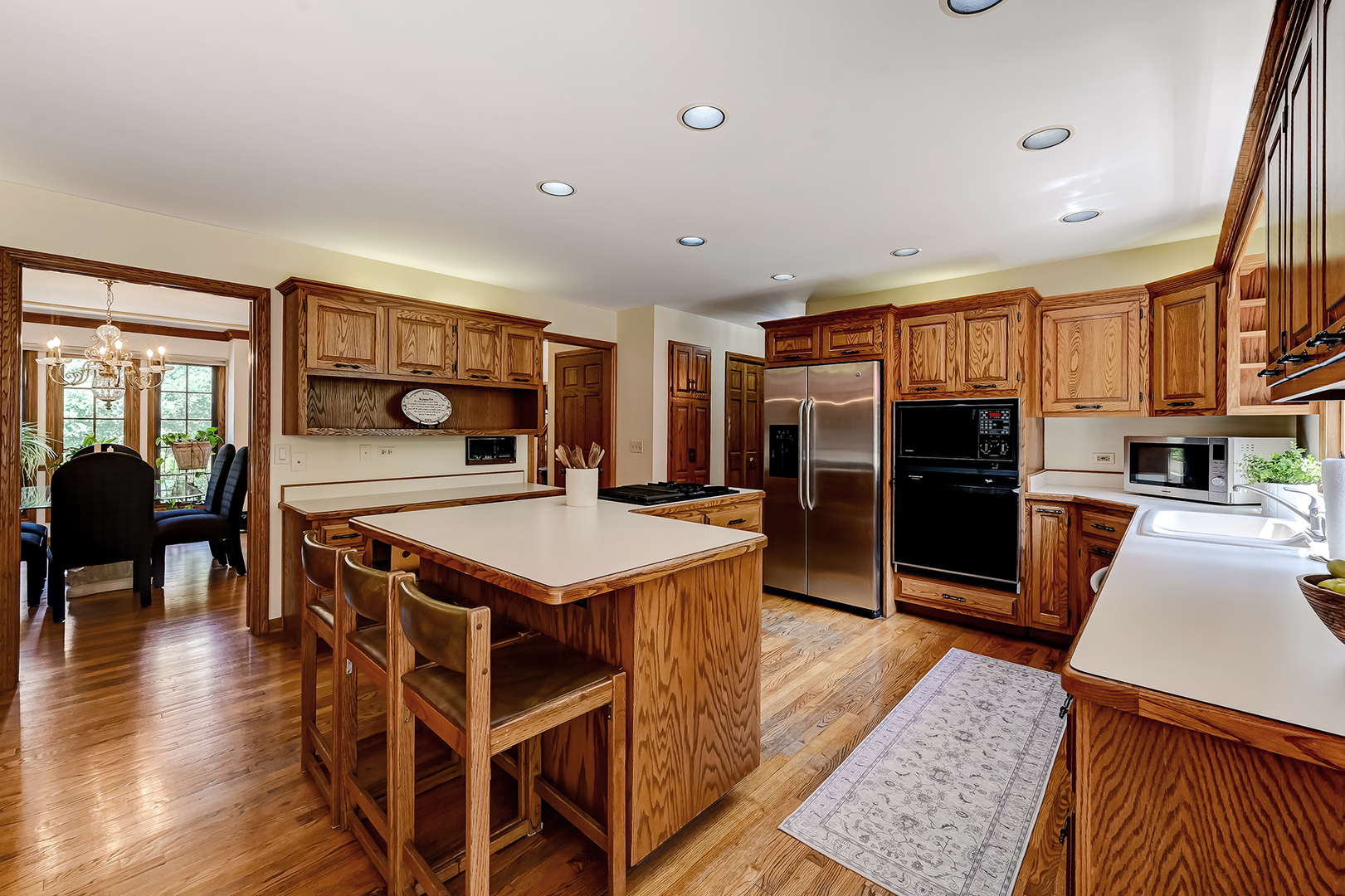 8701 LAKE RIDGE Drive