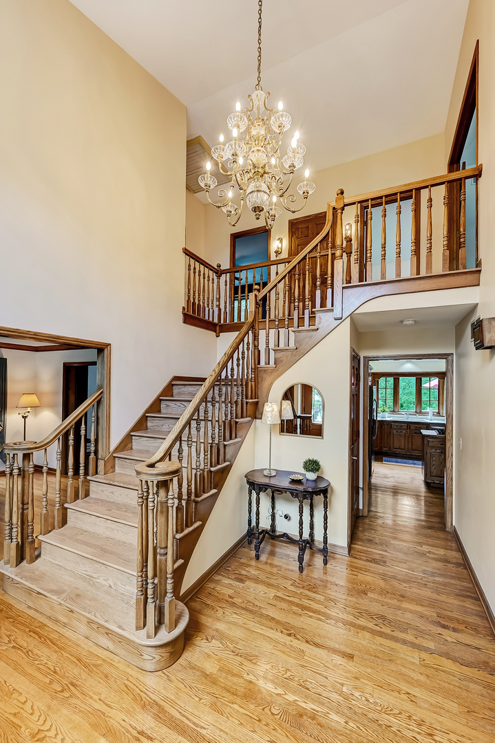 8701 LAKE RIDGE Drive