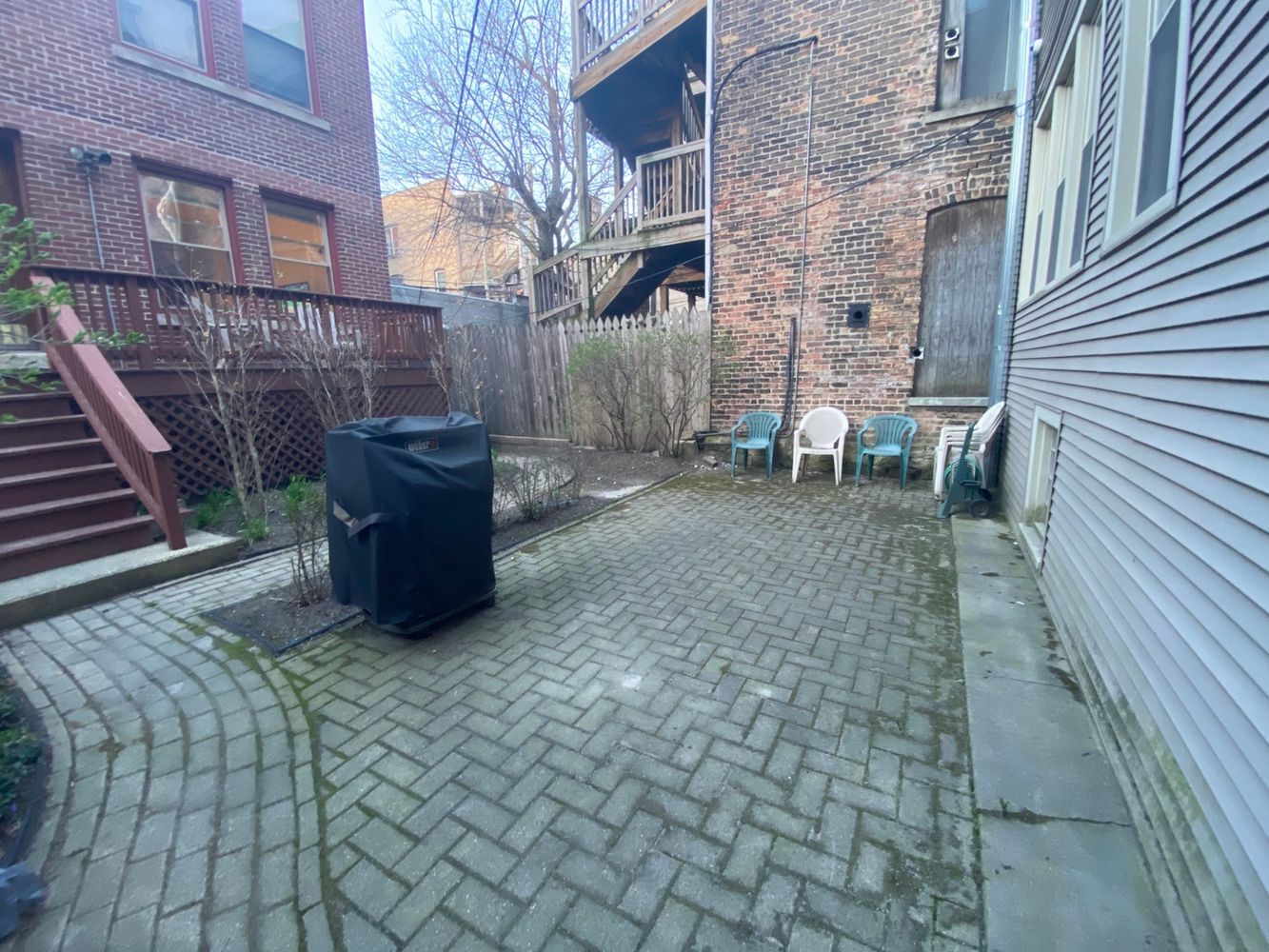 852 W Diversey Parkway Unit: 1R