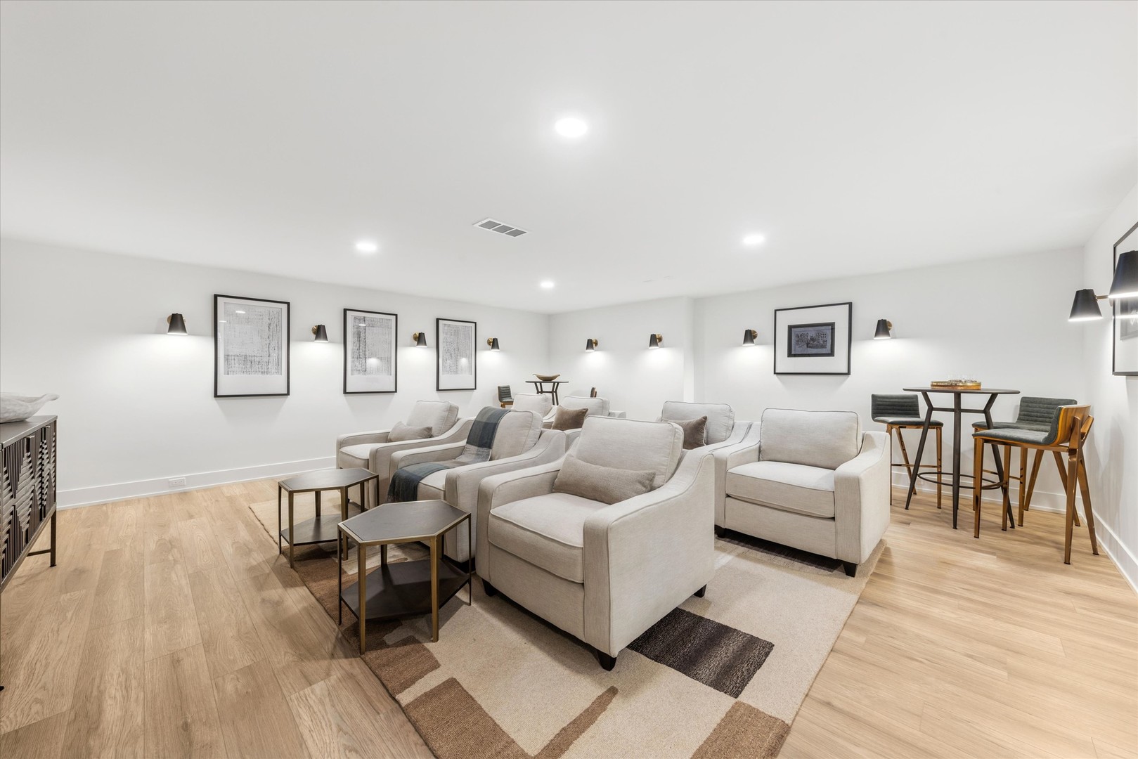 104 S Monroe Street