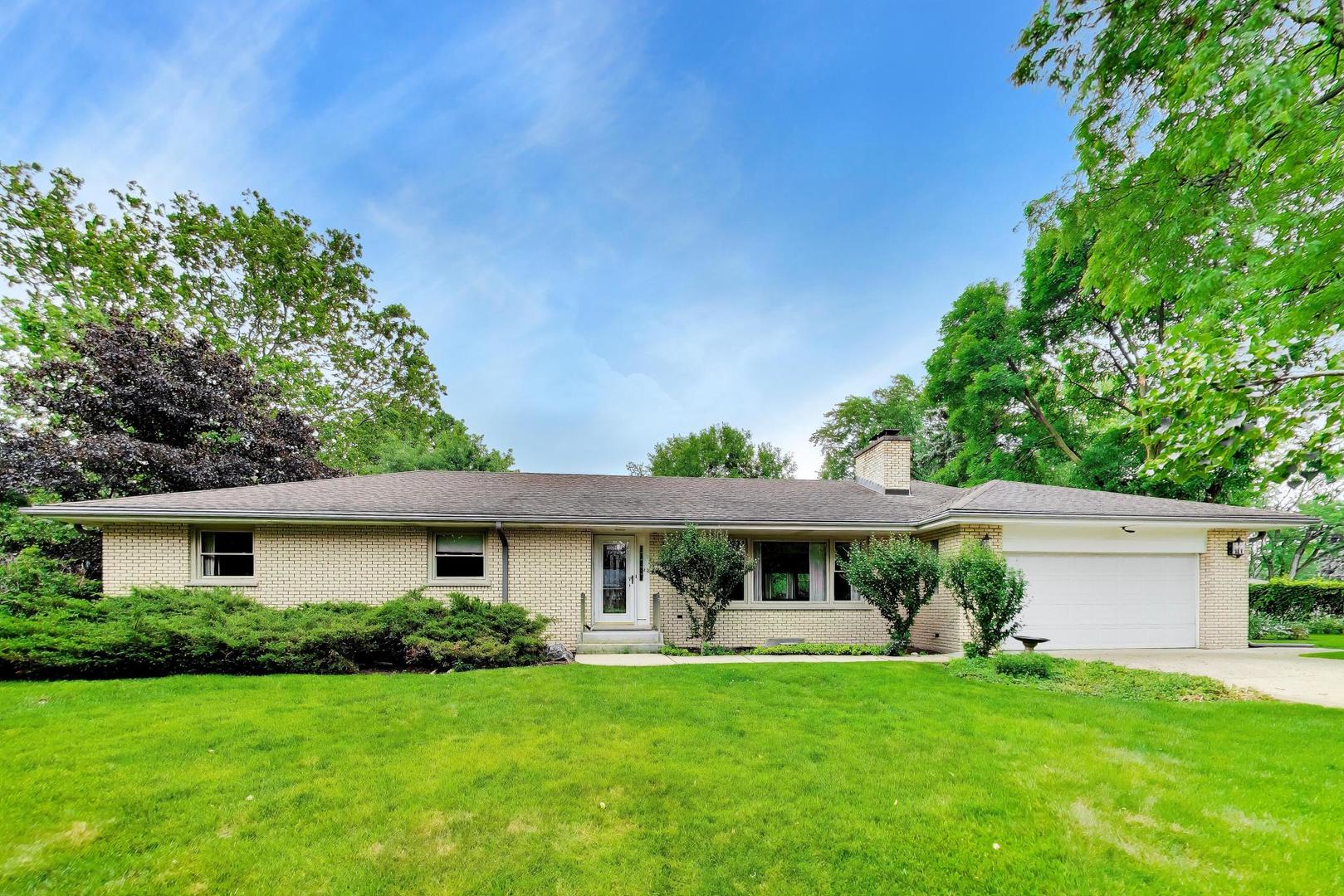 1015 Sherwood Drive