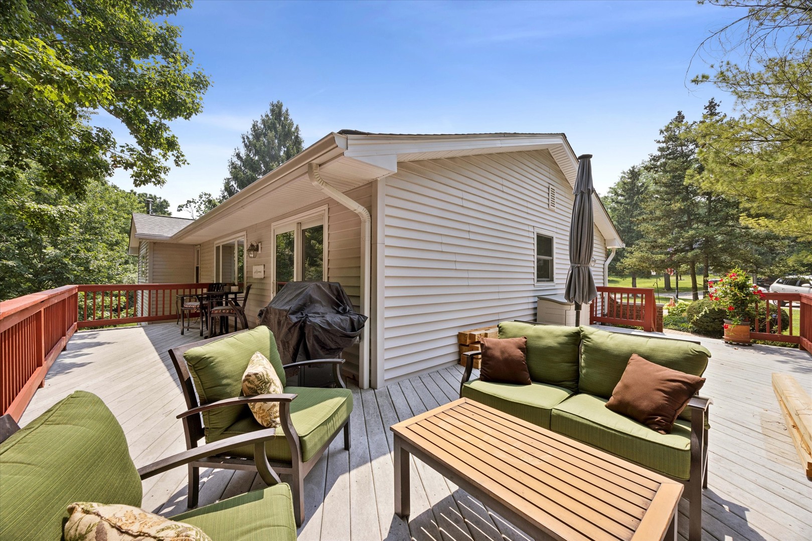 4433 Brittany Drive