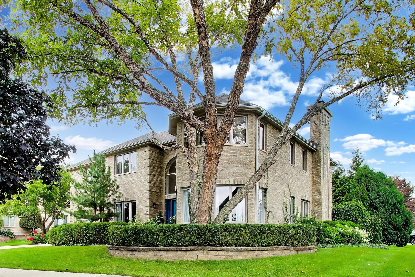 1110 BLUE HERON Way