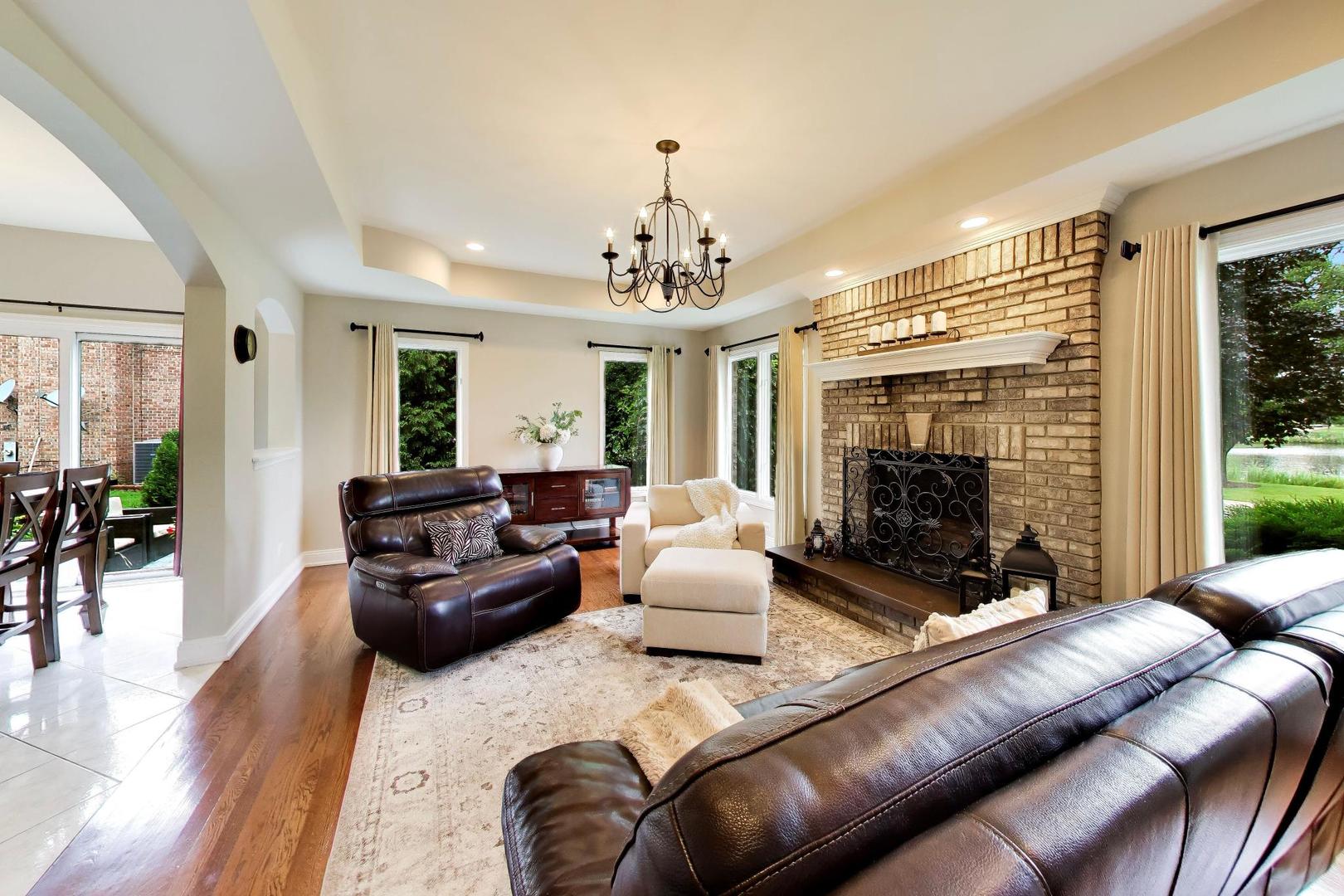 1110 BLUE HERON Way