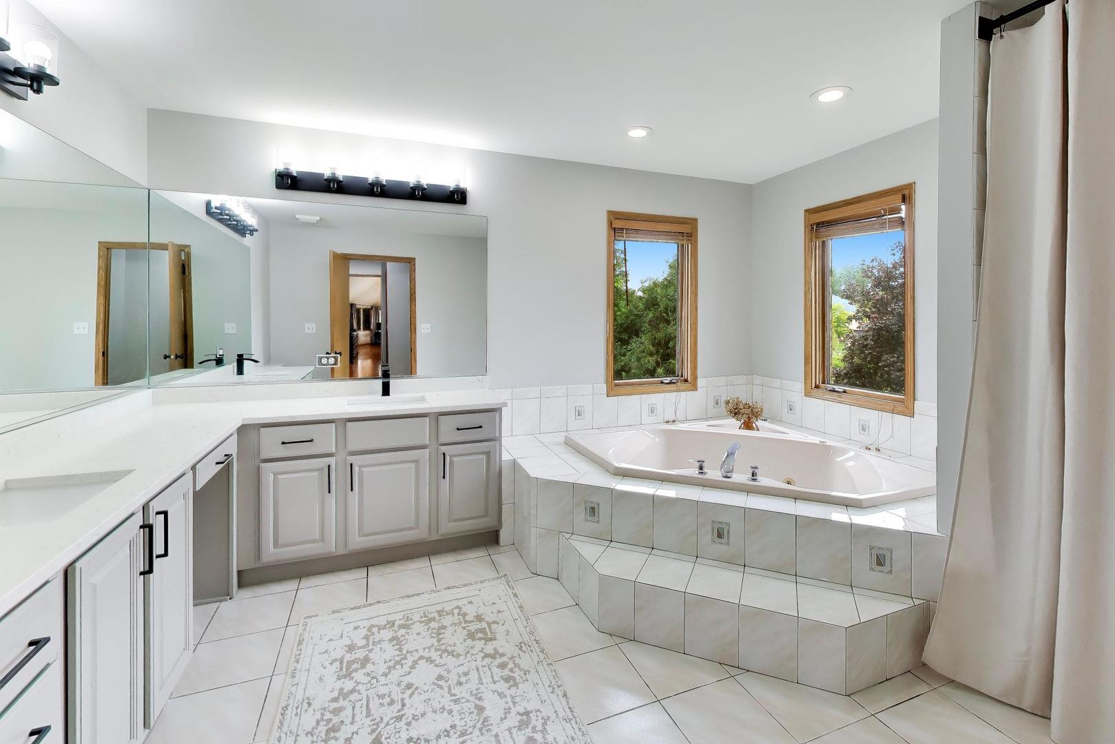 1110 BLUE HERON Way